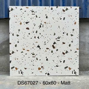 67027 - men matt 600*600