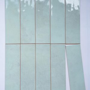 DS75303 - Gạch thẻ loang bóng lượn mặt 75*300
